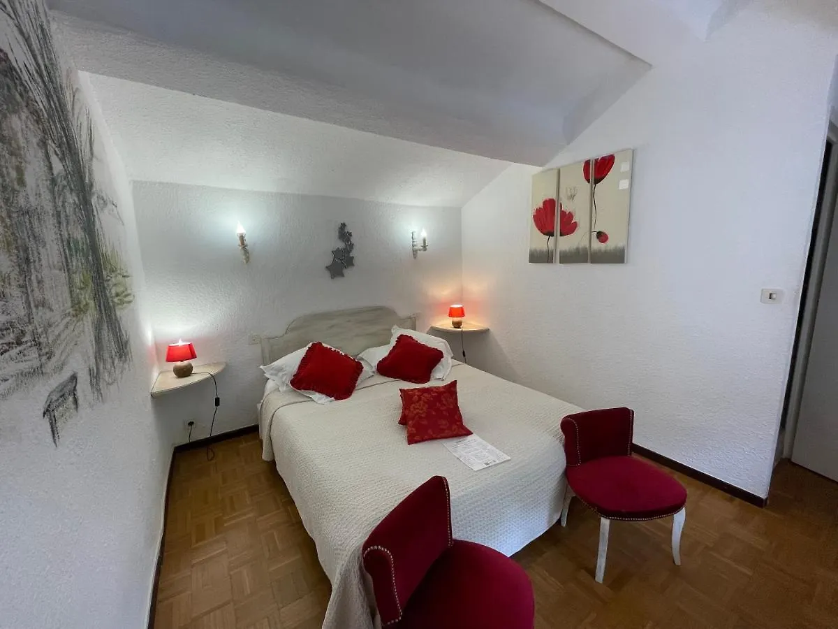 Domaine De Majastre Bed & Breakfast Bauduen 2*,